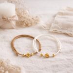 Μαρτυρικά Βάπτισης Βραχιόλι με Χρυσό Σταυρό και Χρυσές Χάντρες σε σουέτ δέρμα - Image 2